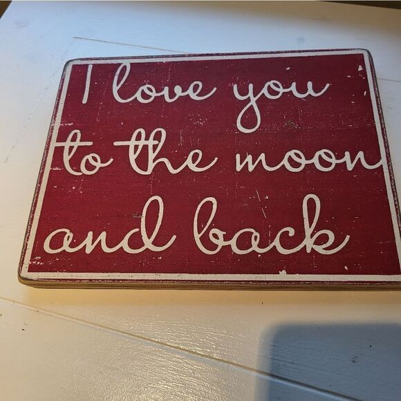 Handmade 🌸 Wooden Sign ❤️ LOVE YOU TO THE MOON AND BACK. - Picture 3 of 8